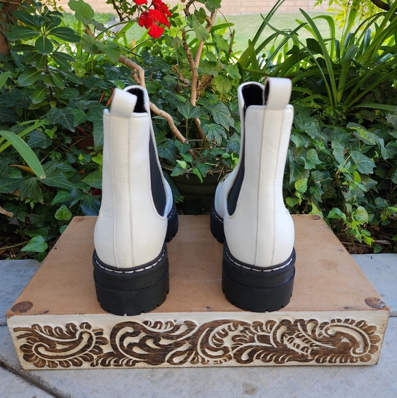 Edgy Chic Marc Fisher LTD White Leather Chelsea Lug Sole Booties - Picture 6 of 12